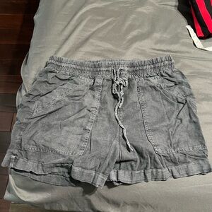 Universal thread Gray Shorts